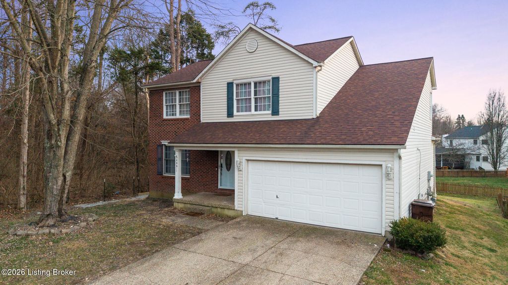 Photo of 5406 Big Sky Dr, Louisville, KY 40229 (MLS # 1706072)