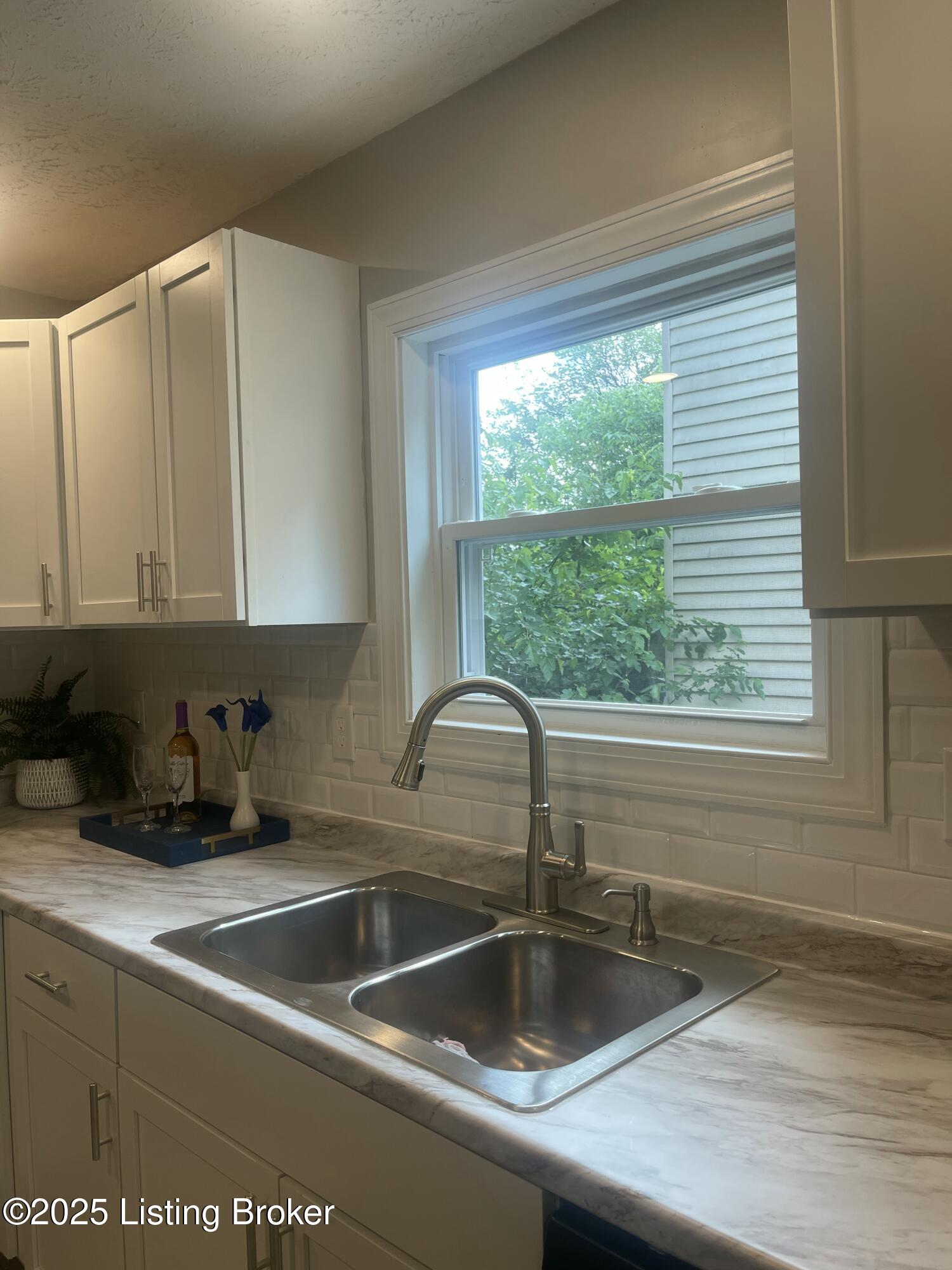 2313 Ratcliffe Ave, Louisville, Pennsylvania image 16