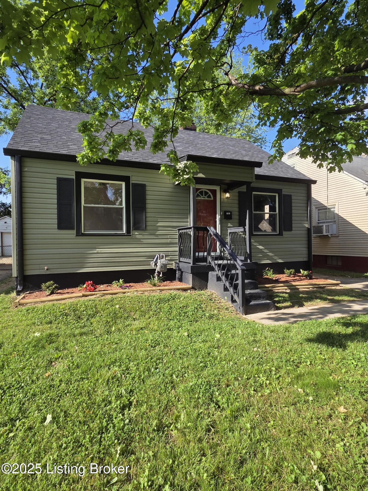 2313 Ratcliffe Ave, Louisville, Pennsylvania image 2
