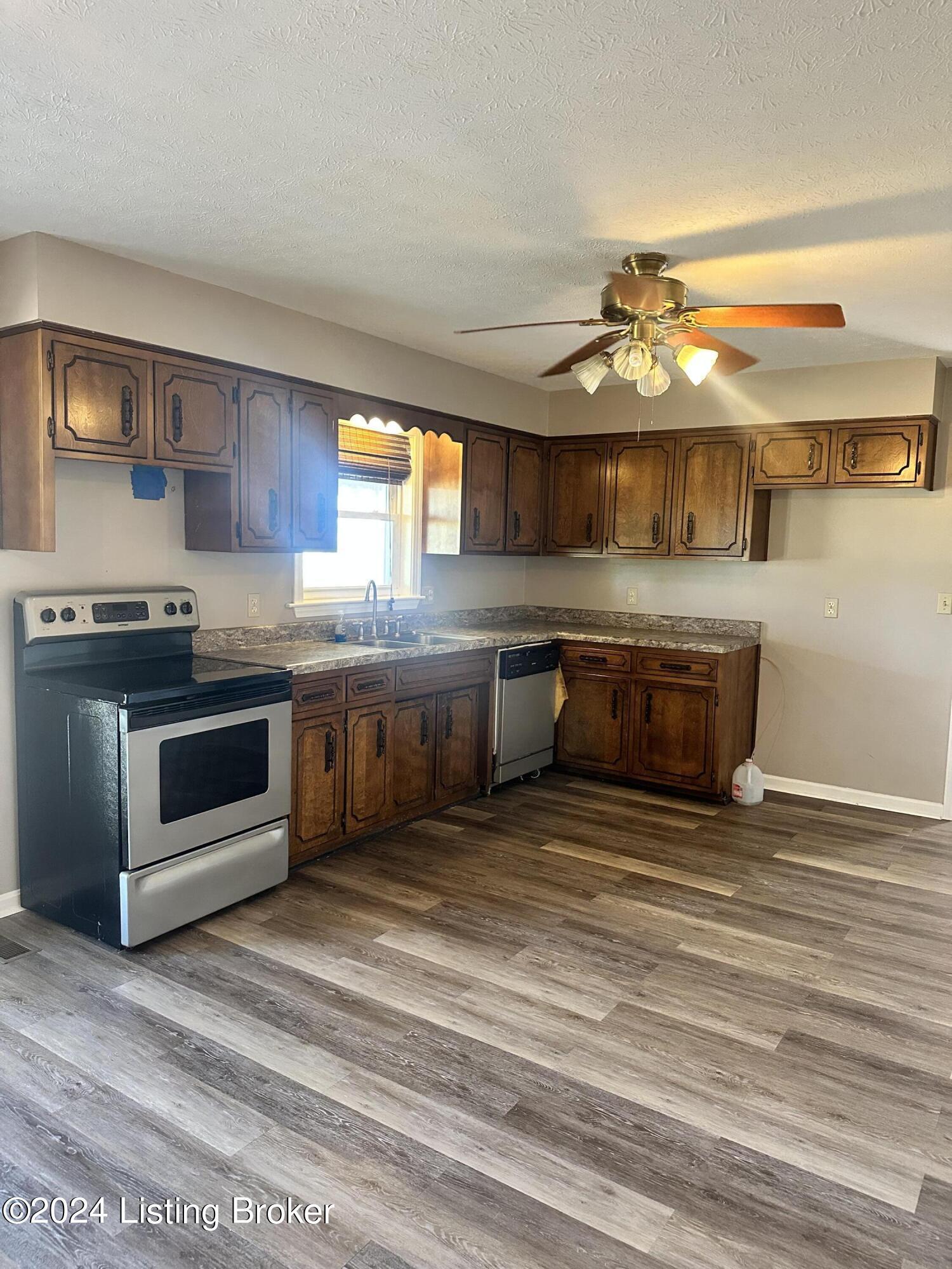 2490 Holy Cross Rd, New Haven, Kentucky image 4