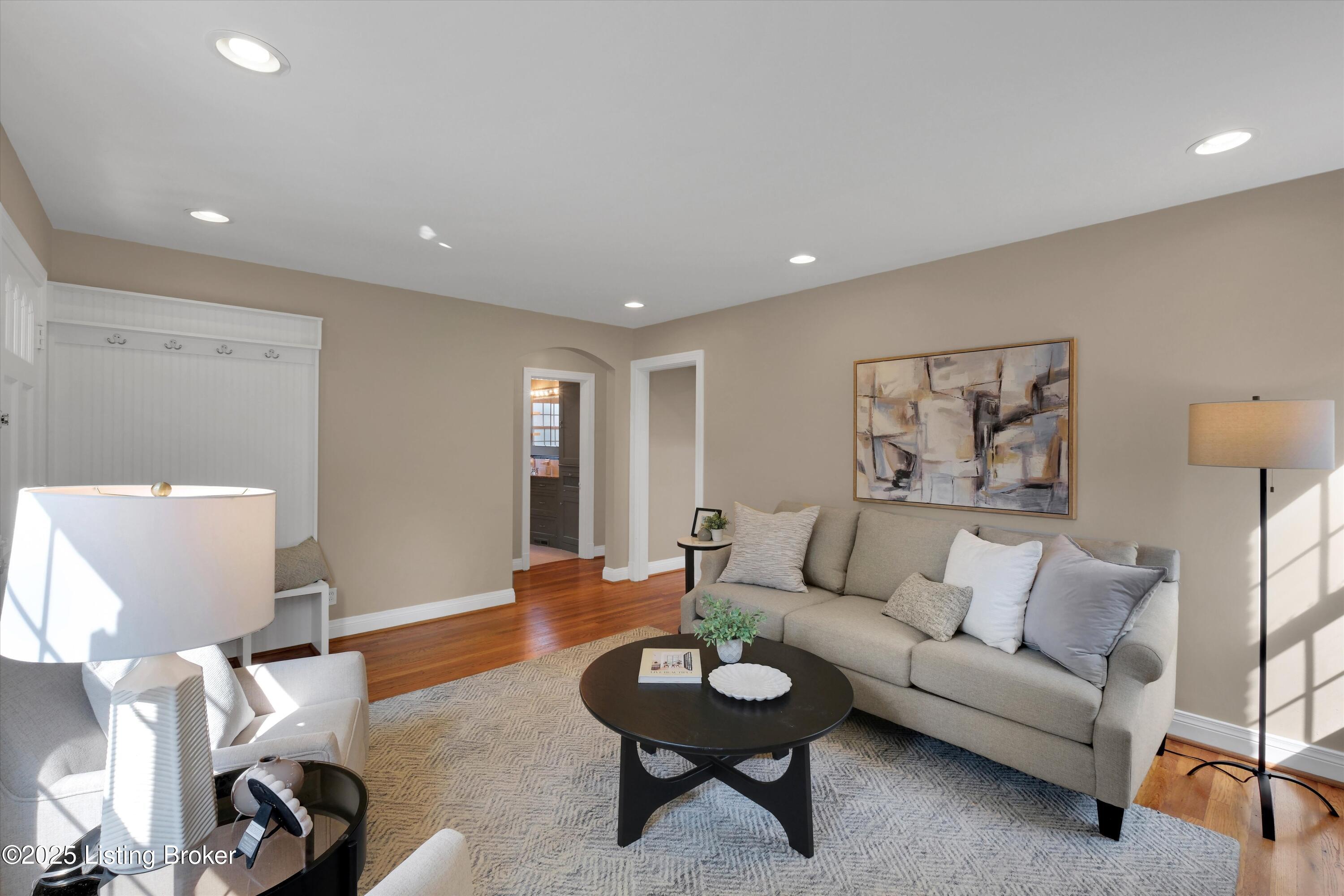 3911 Alton Rd, Louisville, Kentucky image 9
