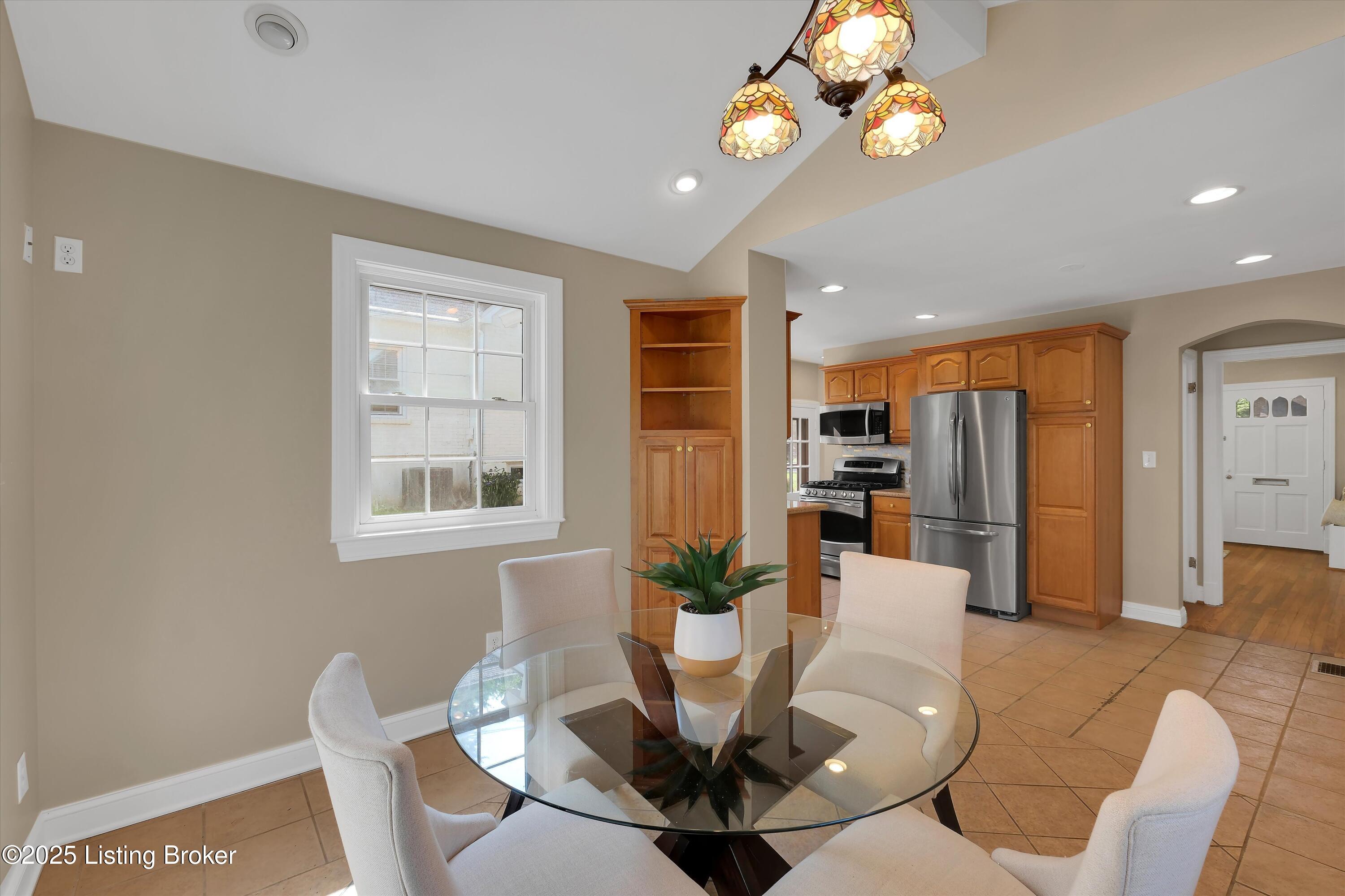 3911 Alton Rd, Louisville, Kentucky image 19