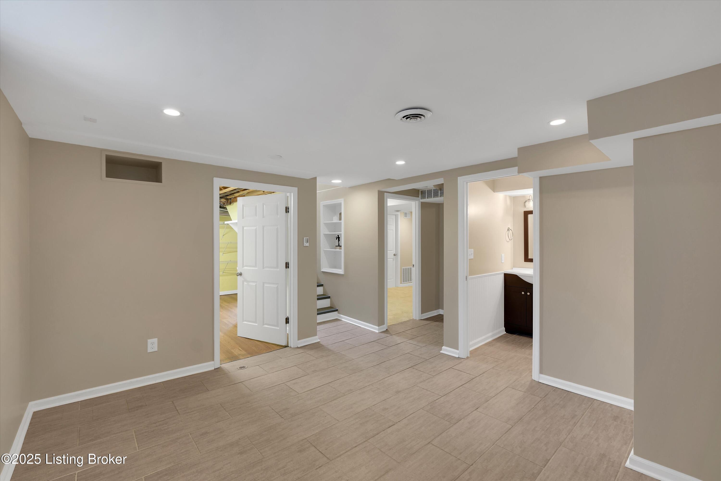 3911 Alton Rd, Louisville, Kentucky image 33