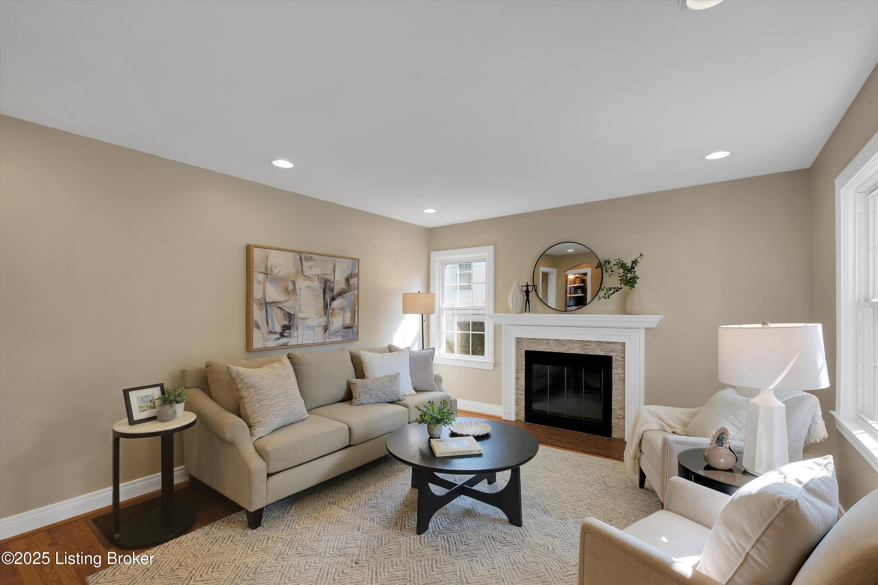 3911 Alton Rd, Louisville, Kentucky image 7