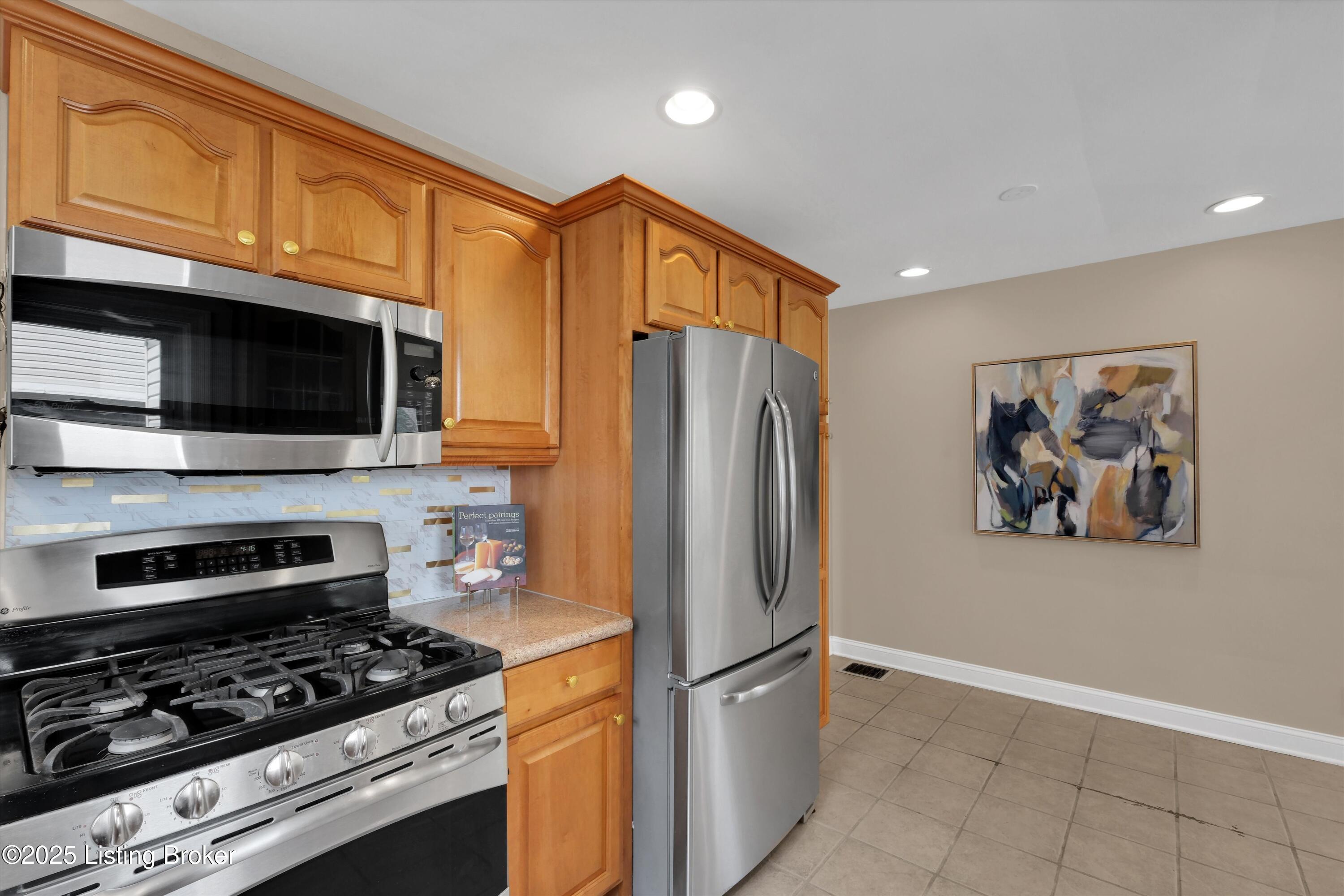 3911 Alton Rd, Louisville, Kentucky image 15