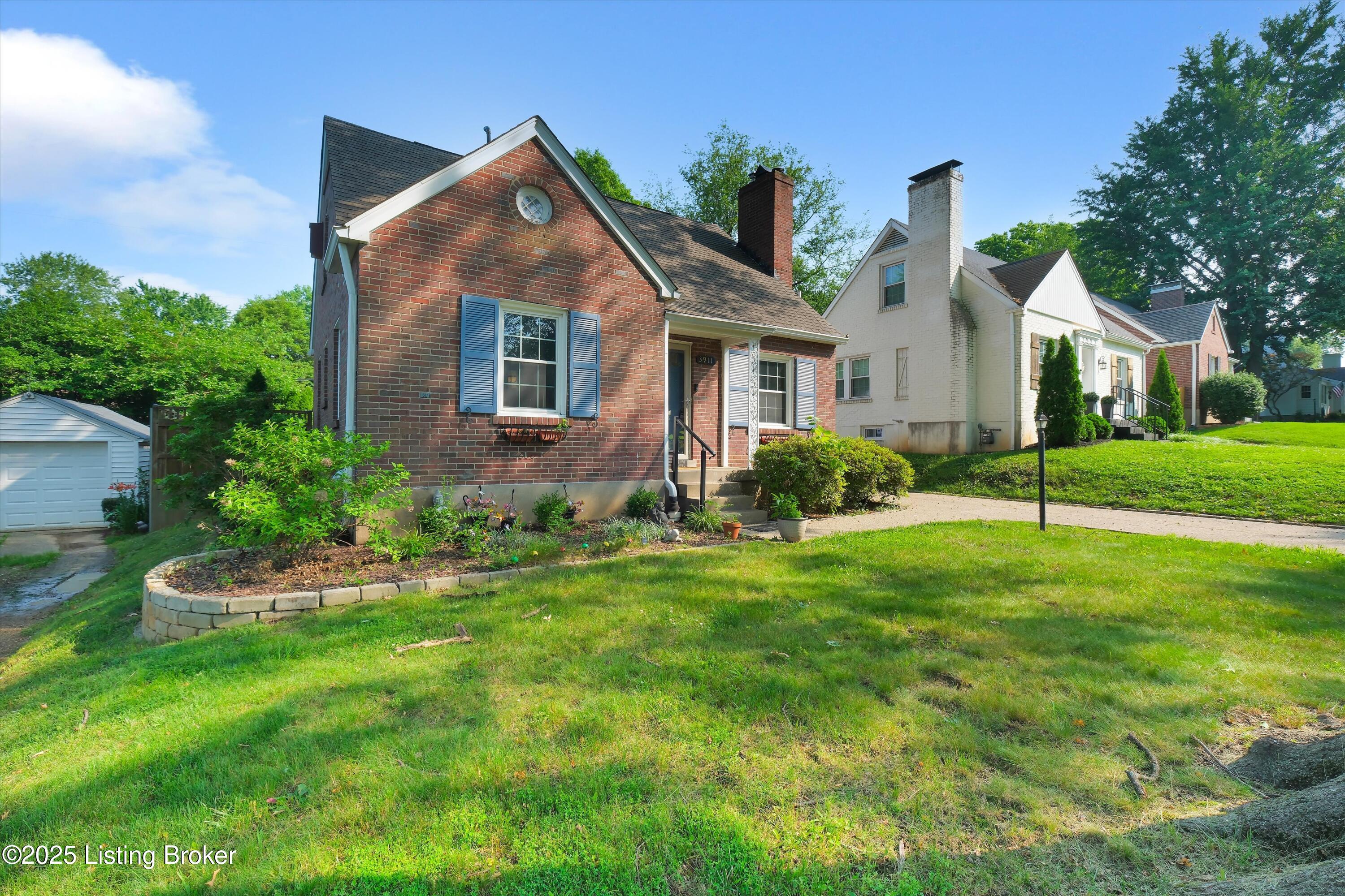 3911 Alton Rd, Louisville, Kentucky image 4