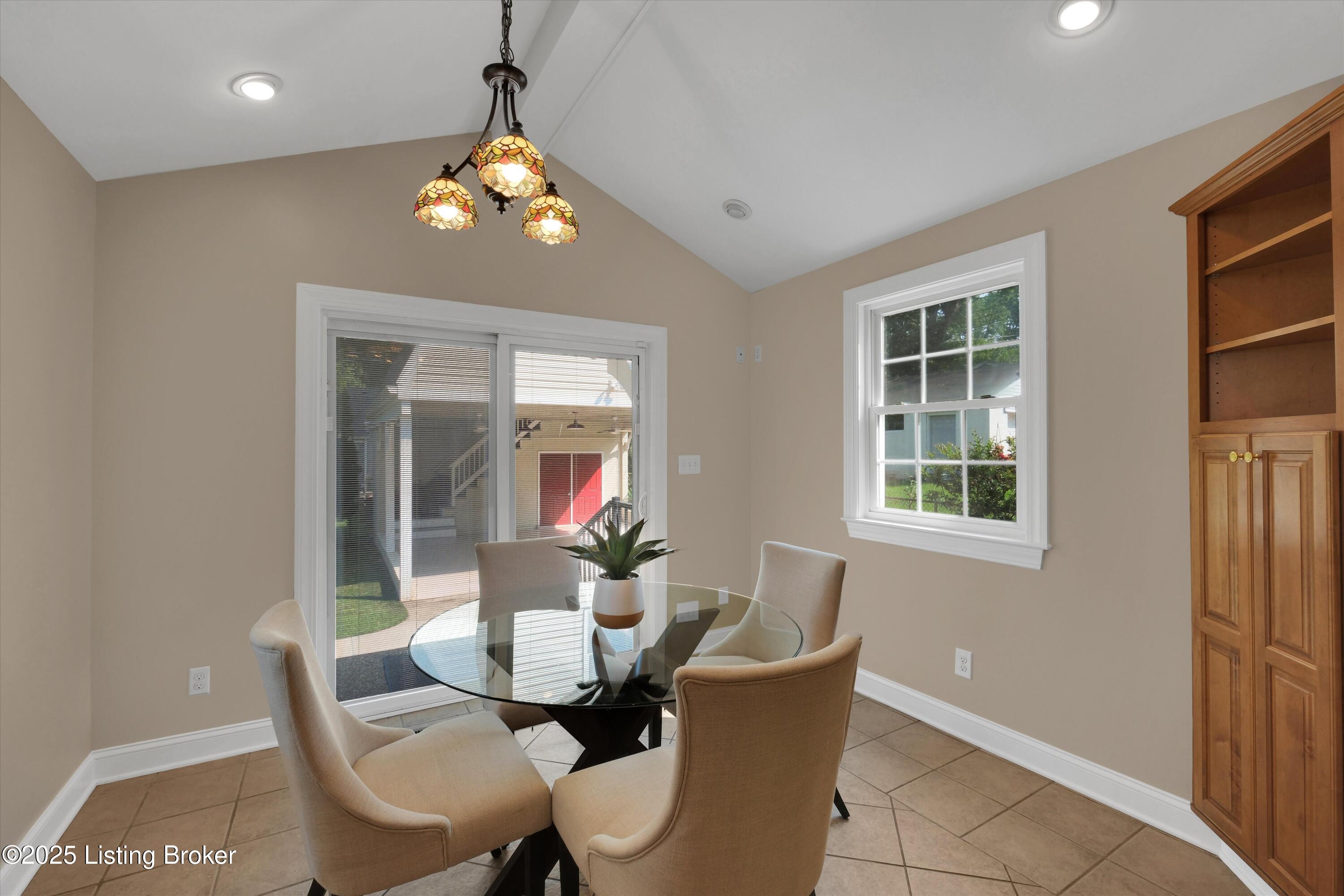 3911 Alton Rd, Louisville, Kentucky image 18