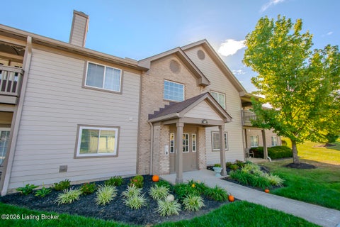 Condo For Sale - 1209 Winter Springs Ct #104<br/> Louisville, KY 40243