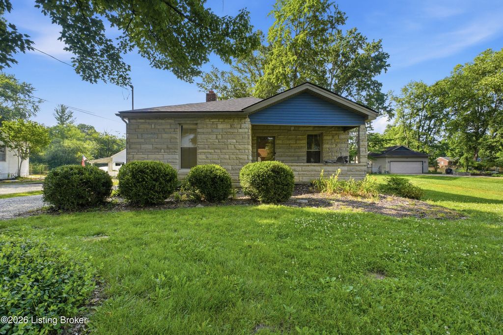 Photo of 12012 Brinley Ave, Louisville, KY 40243 (MLS # 1720978)
