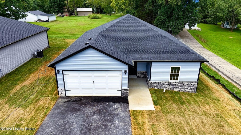 Photo of 333 B First St, Vine Grove, KY 40175 (MLS # 1731621)