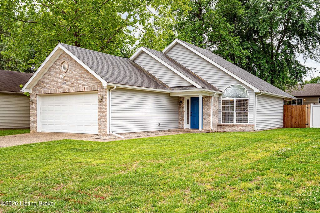 Photo of 11106 Meadow Chase Ct, Louisville, KY 40229 (MLS # 1717158)