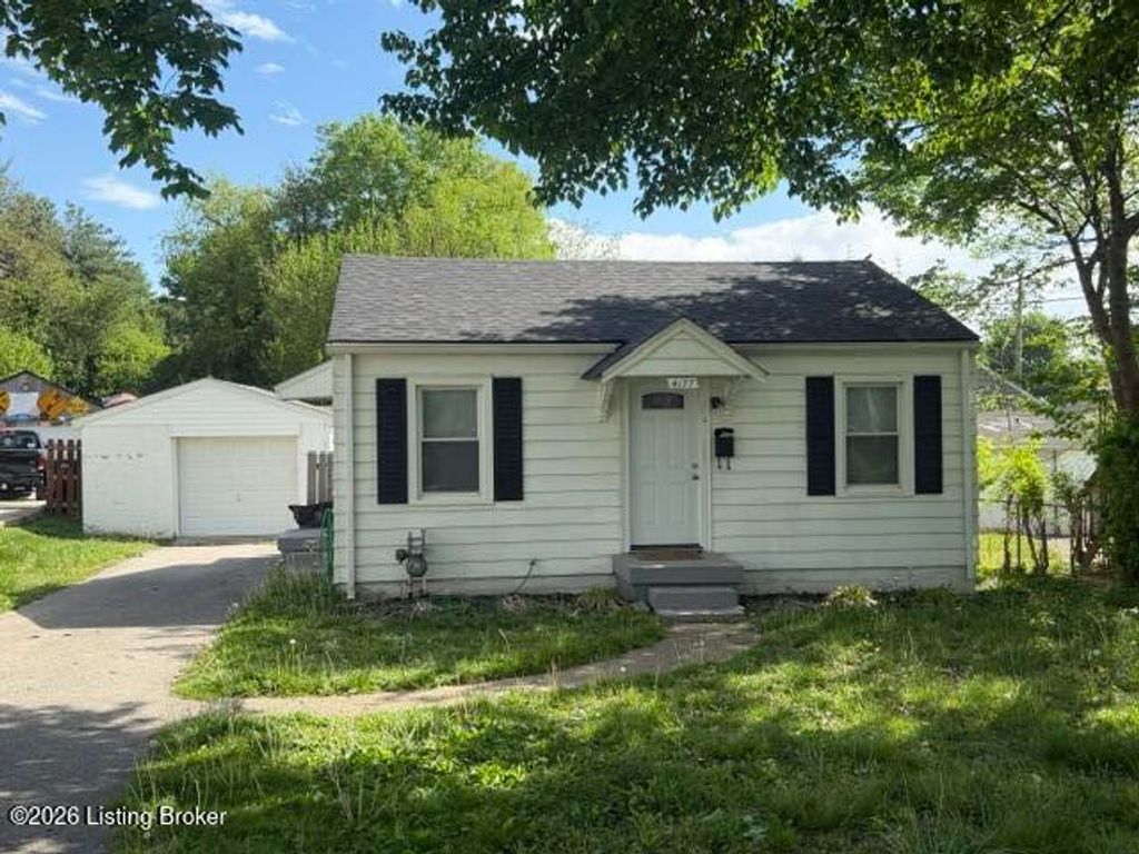 Photo of 4177 Sherman Ave, Louisville, KY 40213 (MLS # 1714833)