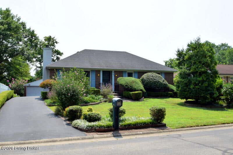 Photo of 614 Stivers Rd, Louisville, KY 40207 (MLS # 1726008)