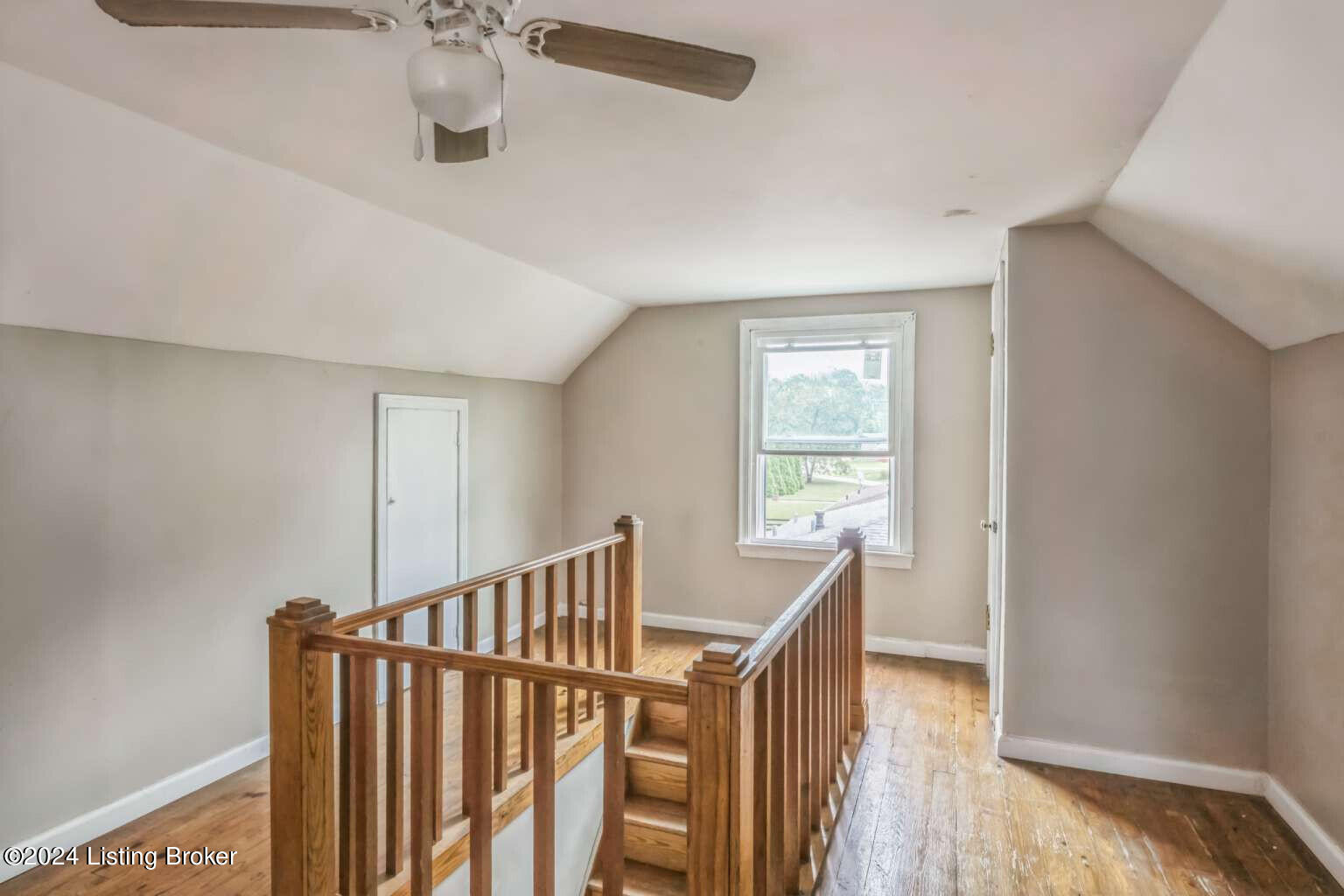1903 Auburn Dr, Louisville, Pennsylvania image 7