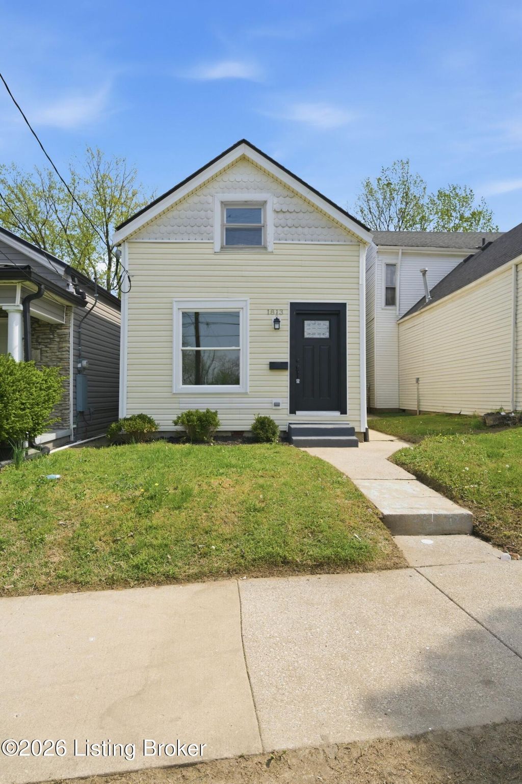 Photo of 1813 S Preston St, Louisville, KY 40217 (MLS # 1718090)