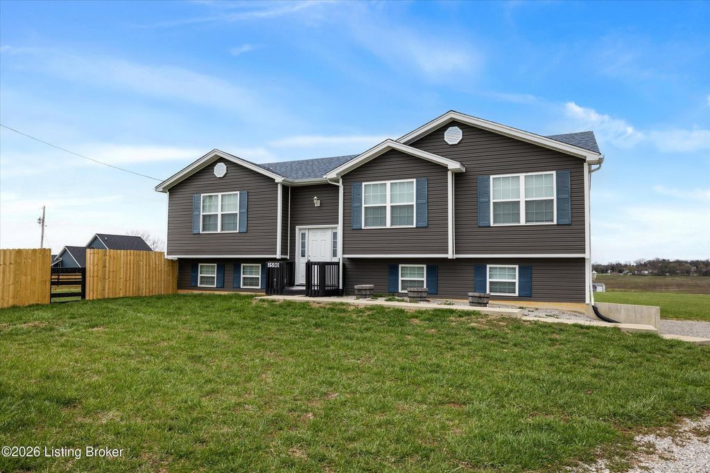 Photo of 1590 Payneville Rd, Brandenburg, KY 40108 (MLS # 1711809)