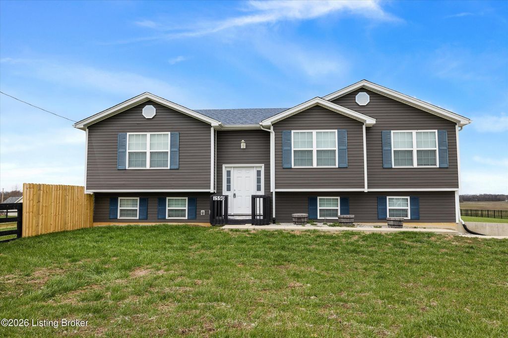 Photo of 1590 Payneville Rd, Brandenburg, KY 40108 (MLS # 1711809)