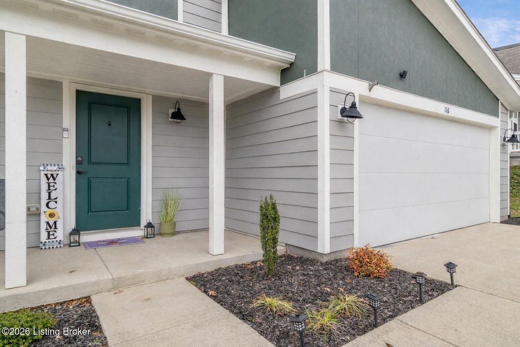 Photo of 116 Strawberry Fld Dr, Mt Washington, KY 40047 (MLS # 1712868)