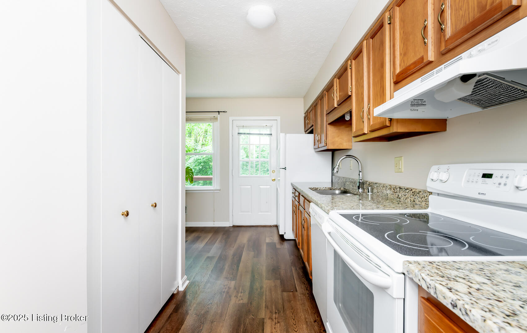 10600 Colonial Woods Way #9-1, Louisville, Kentucky image 15