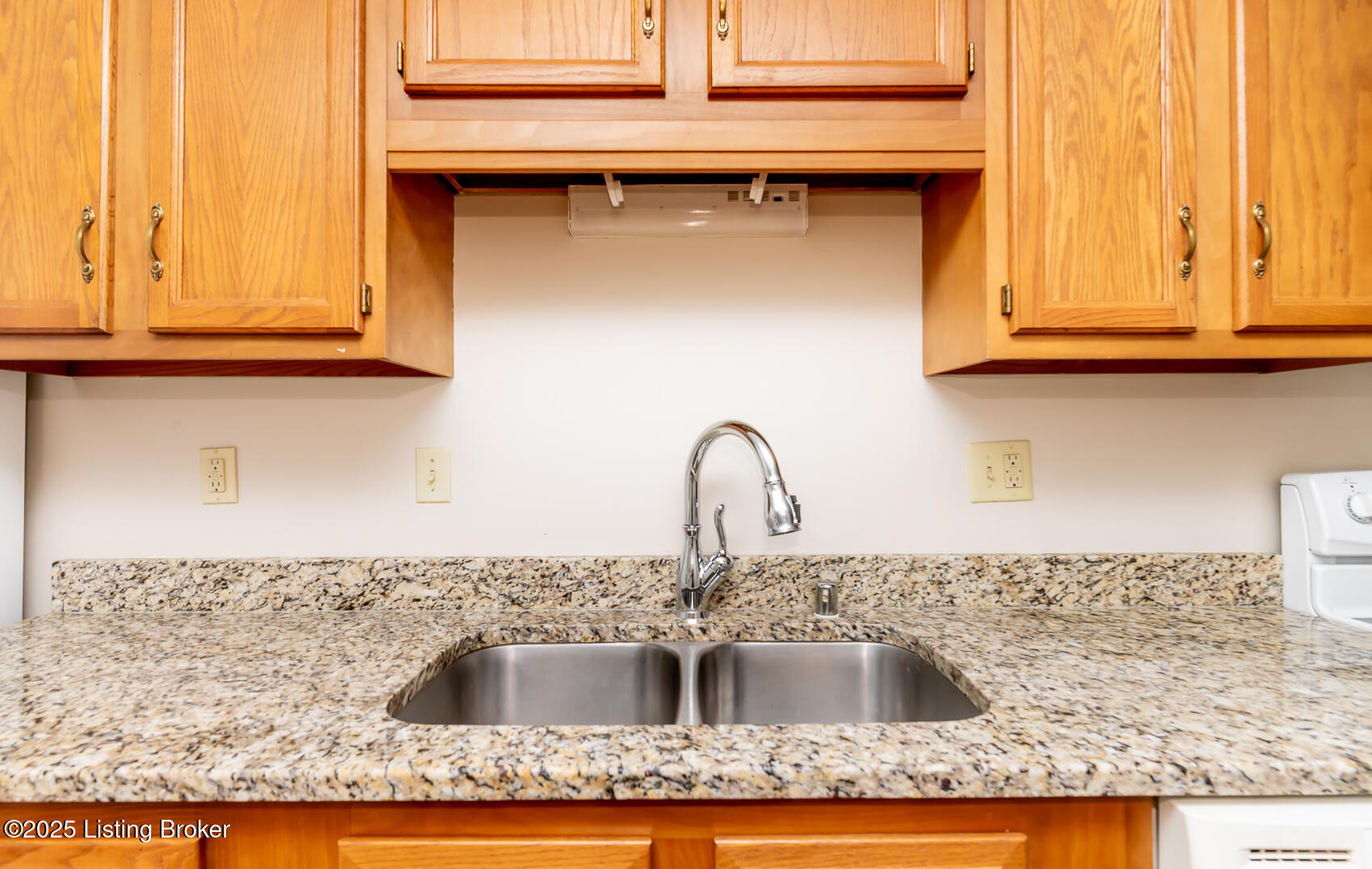 10600 Colonial Woods Way #9-1, Louisville, Kentucky image 18
