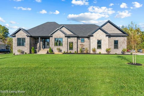 Photo of 4802 Sycamore Ridge Ln, La Grange, KY 40031 (MLS # 1701220)