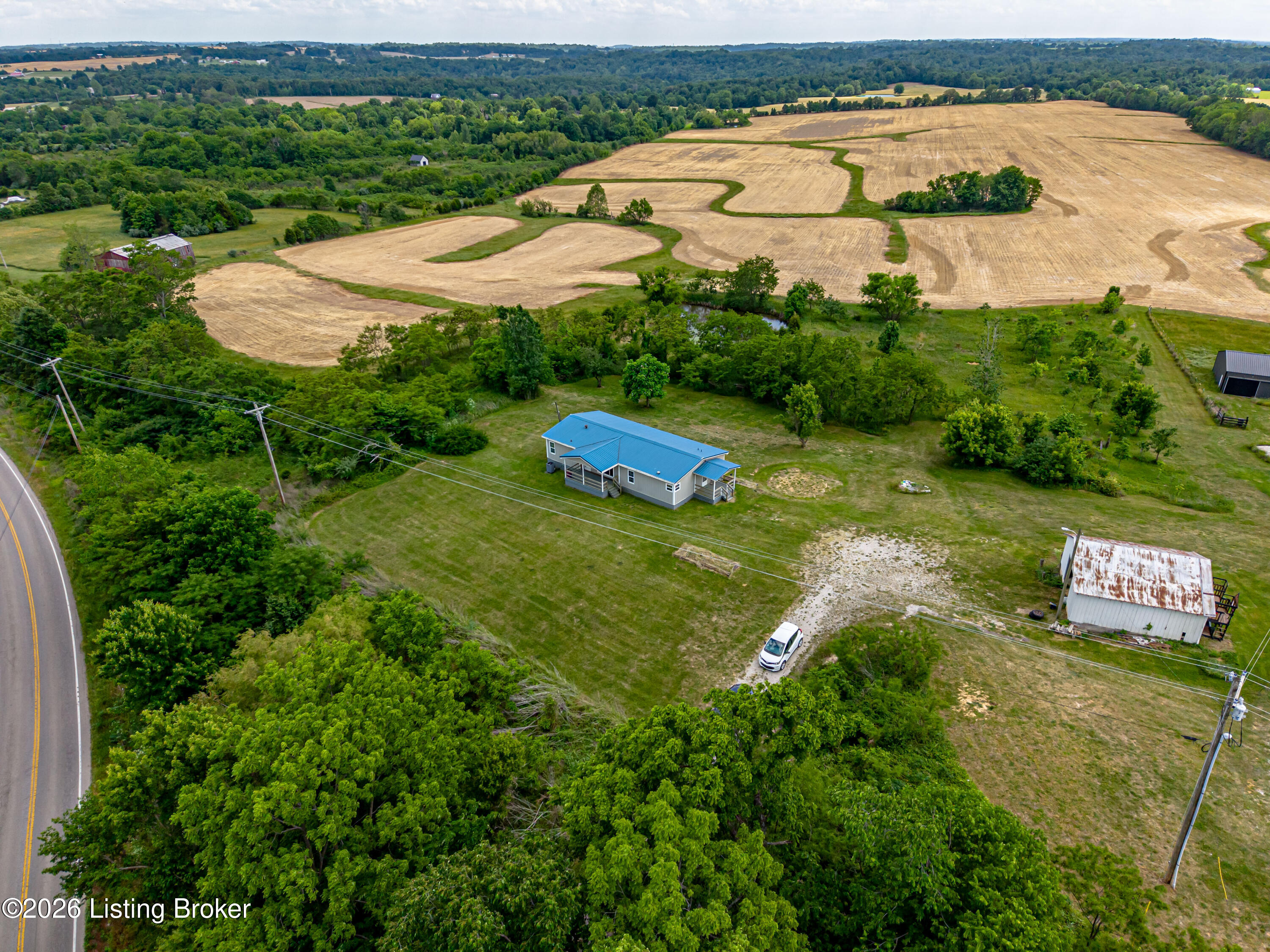 2422 E Highway 86