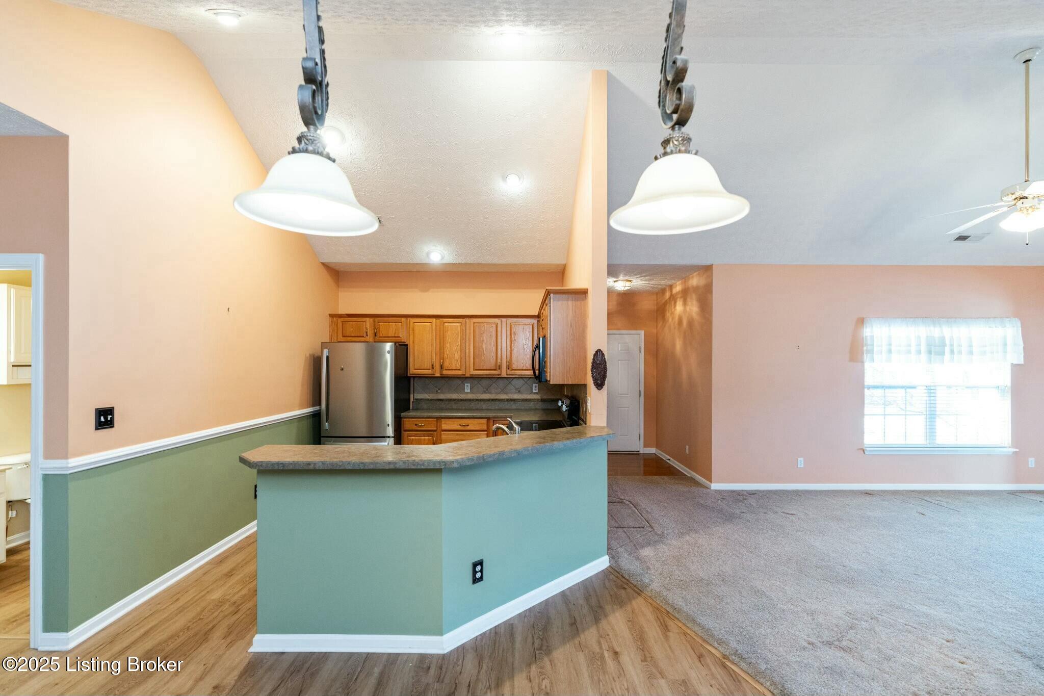 10401 Pine Glen Cir, Louisville, Kentucky image 29