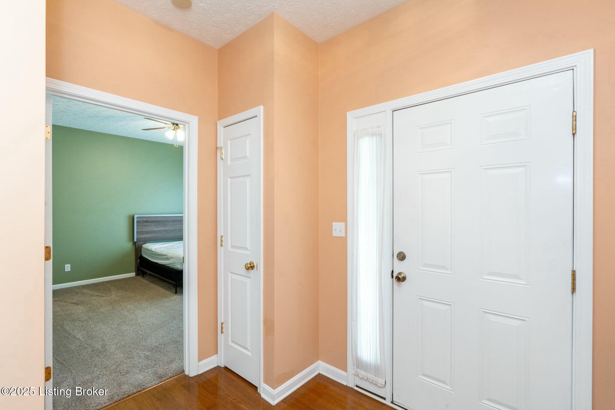 10401 Pine Glen Cir, Louisville, Kentucky image 39
