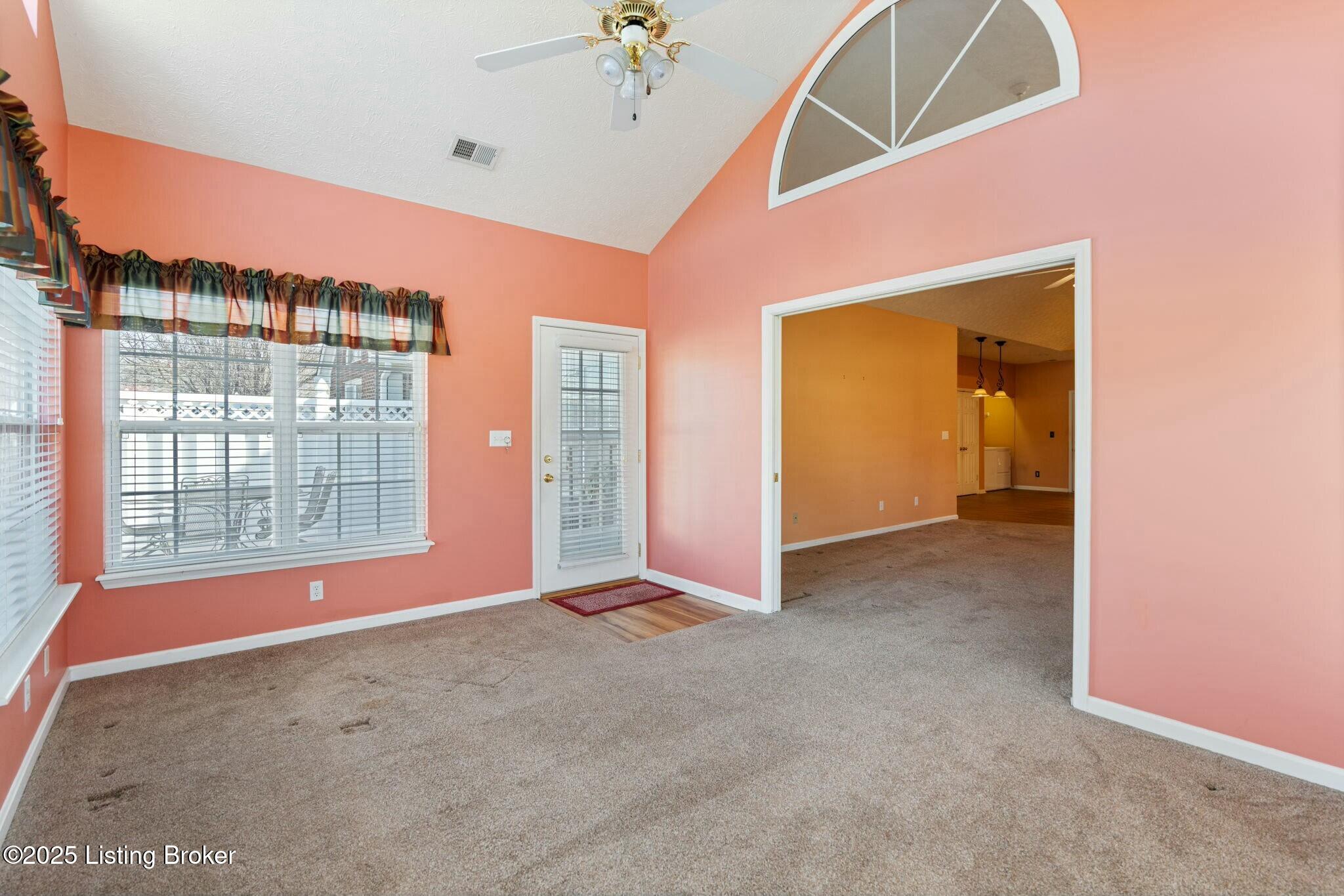 10401 Pine Glen Cir, Louisville, Kentucky image 18