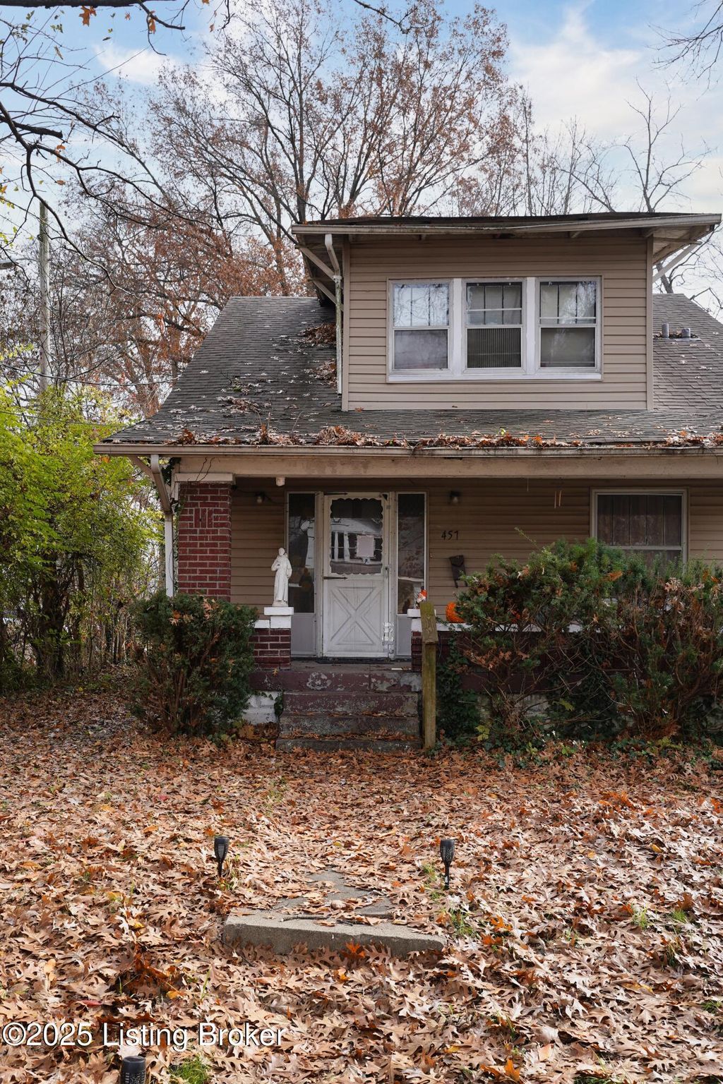 Photo of 457 N 43rd St, Louisville, KY 40212 (MLS # 1705940)