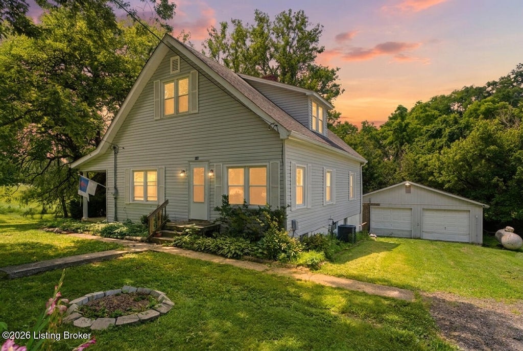 Photo of 689 Graefenburg Rd, Waddy, KY 40076 (MLS # 1728523)