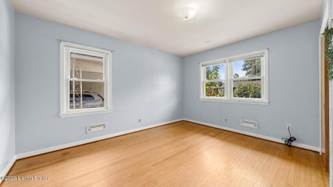 Tiny photo for 2904 Dale Ann Dr, Louisville, KY 40220 (MLS # 1729789)