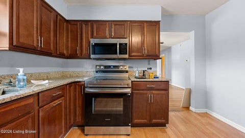Tiny photo for 2904 Dale Ann Dr, Louisville, KY 40220 (MLS # 1729789)