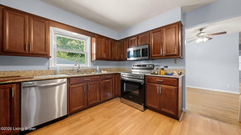 Tiny photo for 2904 Dale Ann Dr, Louisville, KY 40220 (MLS # 1729789)