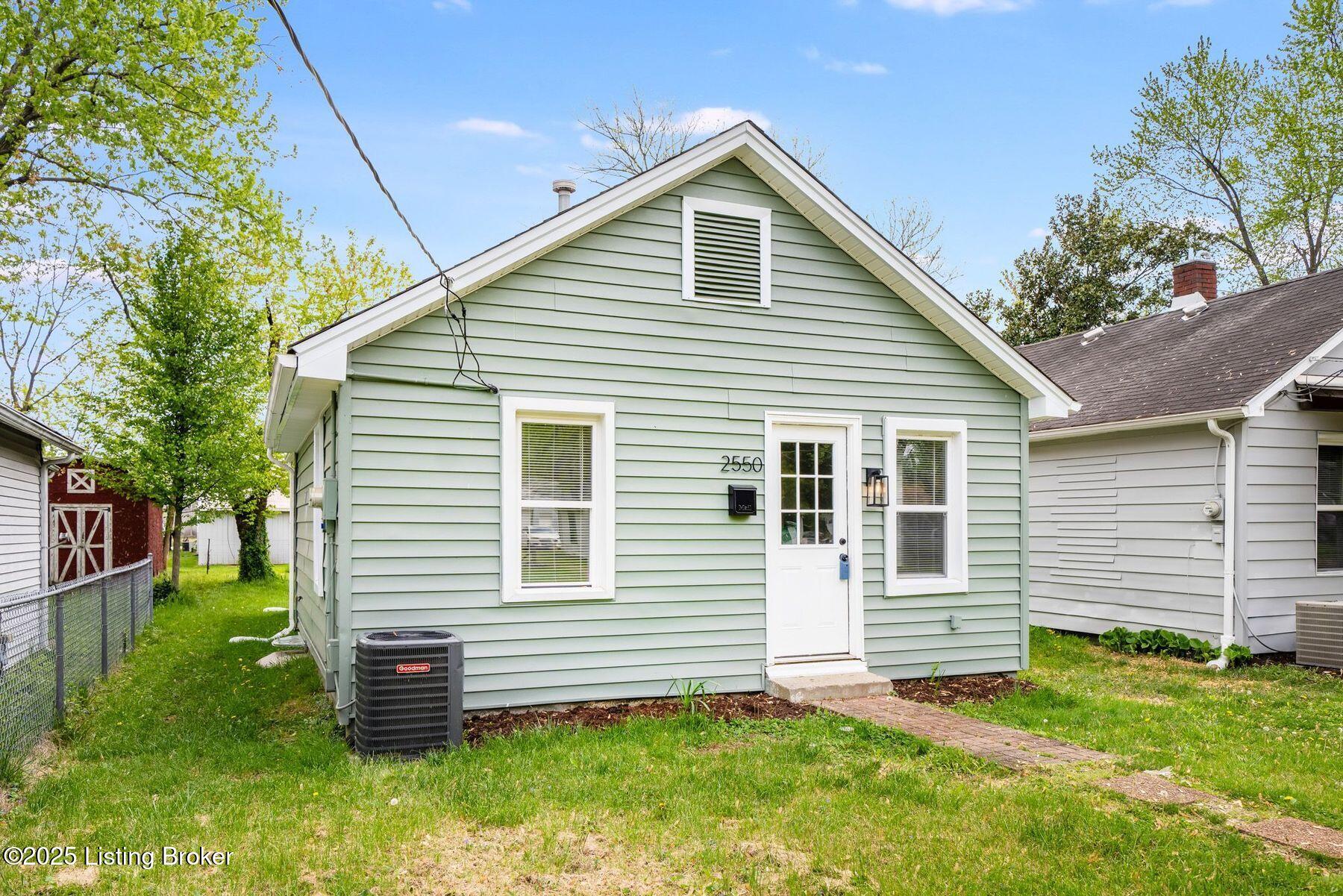 2550 Broadway St, New Albany, Indiana image 3