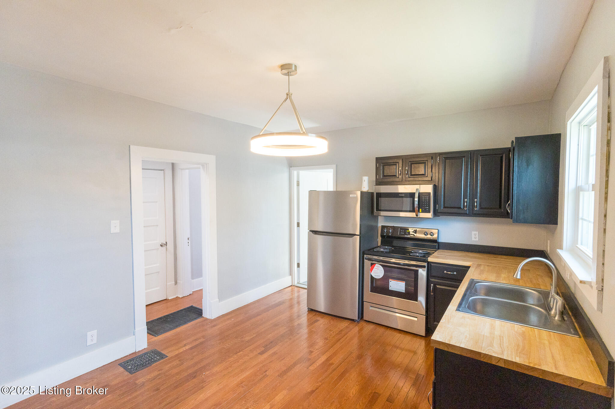 1220 Sale Ave, Louisville, Kentucky image 13