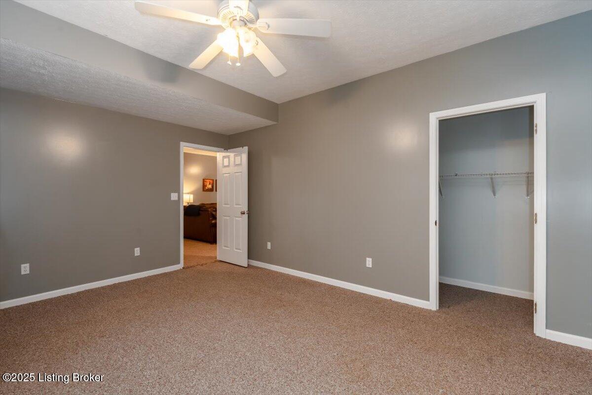 323 Mill Brook Cir, Shepherdsville, Pennsylvania image 36