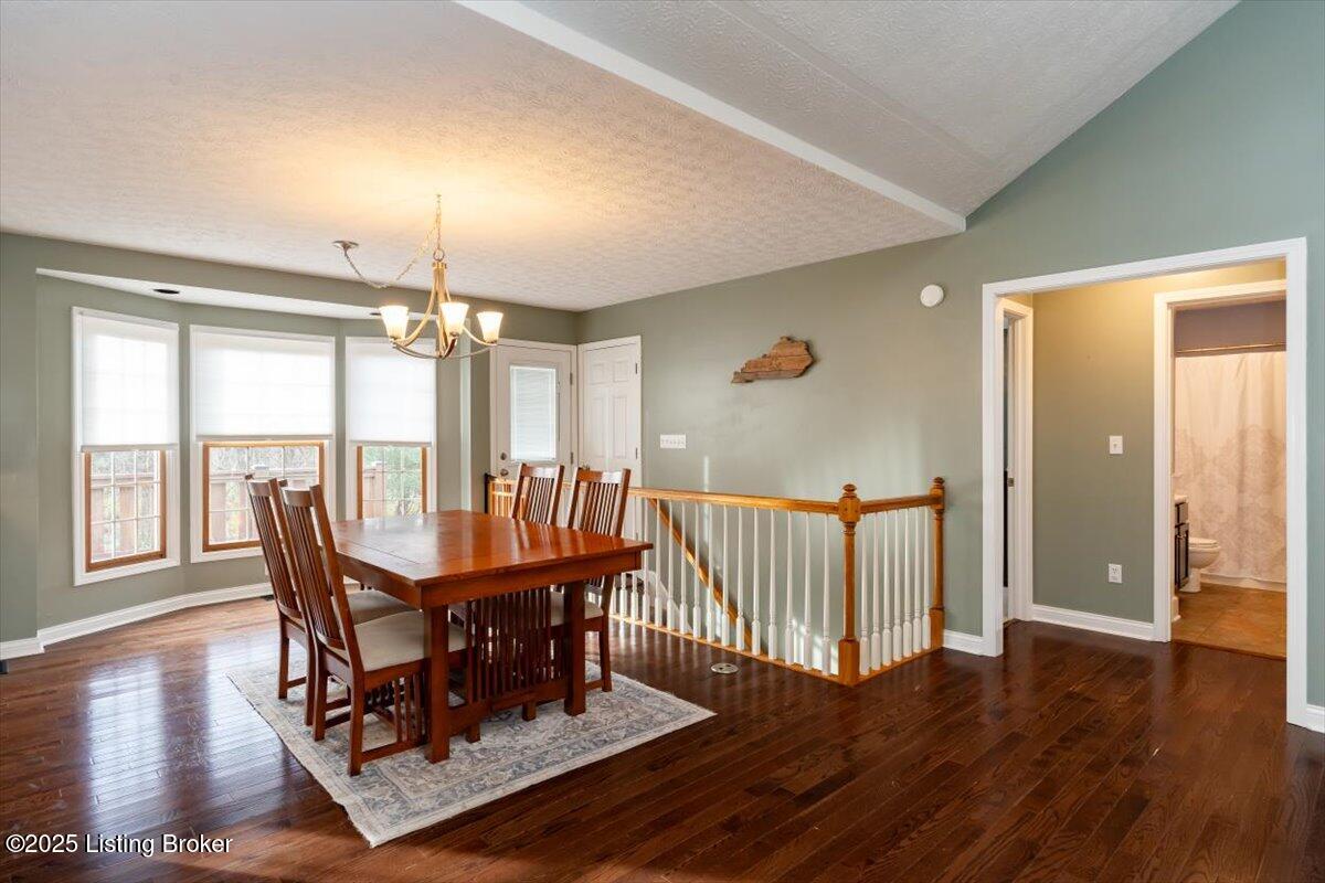 323 Mill Brook Cir, Shepherdsville, Pennsylvania image 9