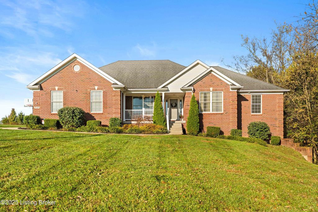 Photo of 6120 Dover Rd, Shelbyville, KY 40065 (MLS # 1704748)
