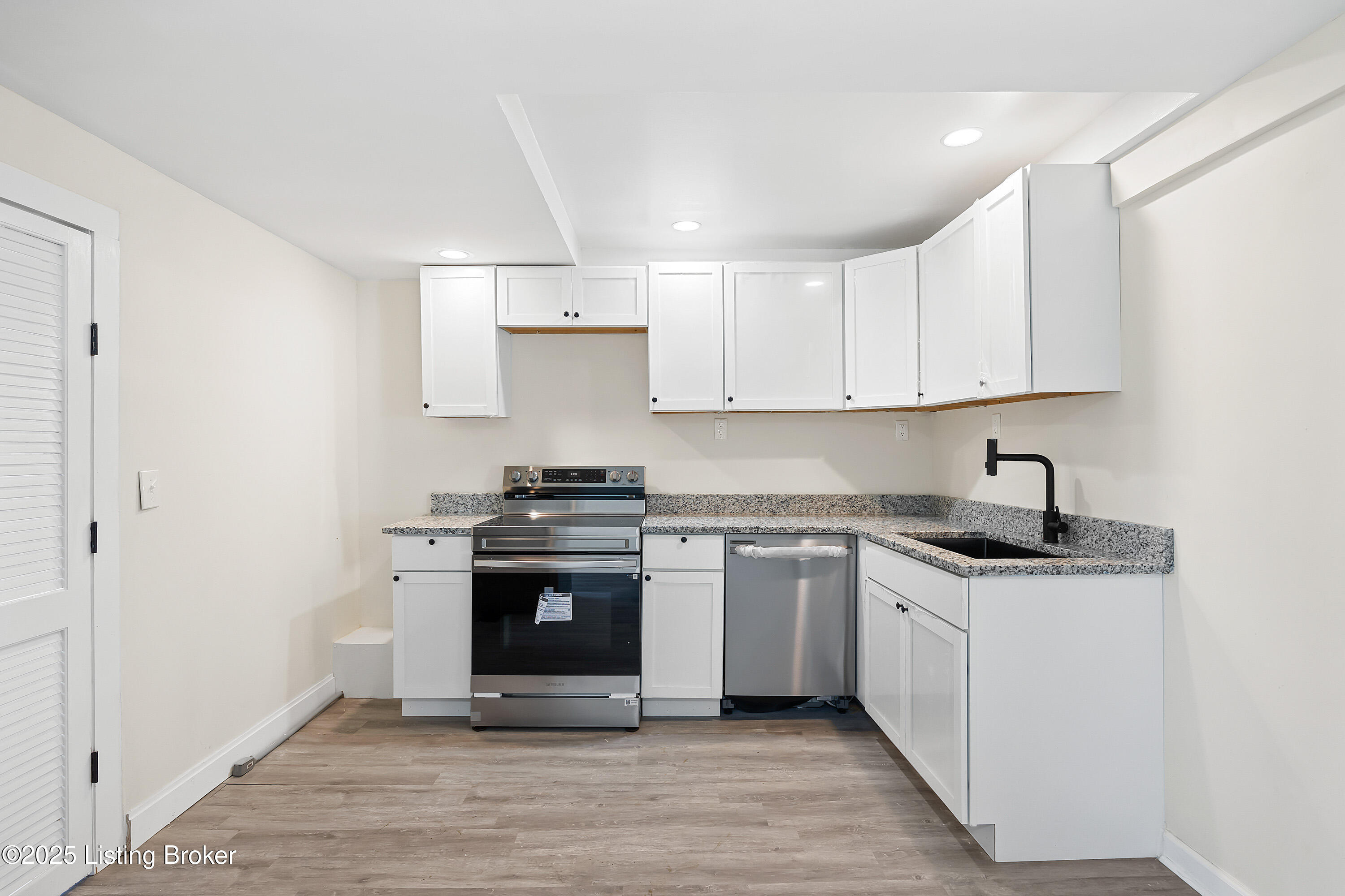 1020 Franklin St, Louisville, Pennsylvania image 26