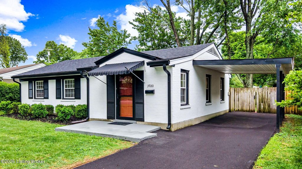 Photo of 3920 Graf Dr, Louisville, KY 40220 (MLS # 1716551)