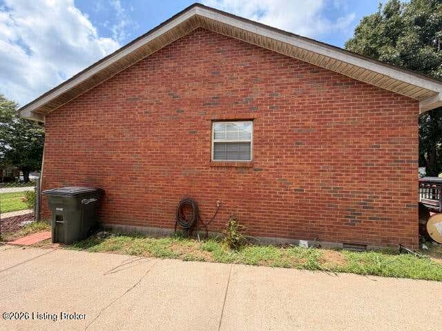 Photo of 122 Owings Blvd, Bardstown, KY 40004 (MLS # 1723937)