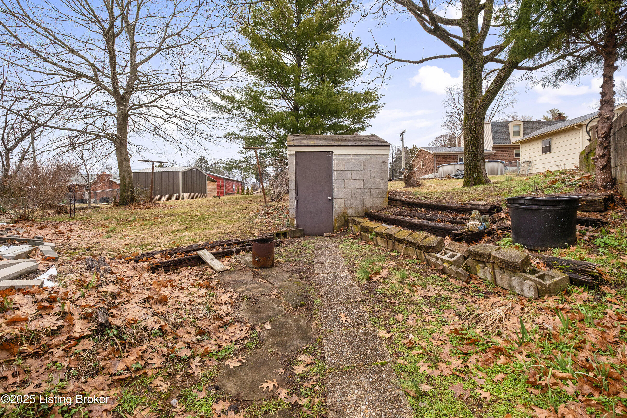 200 Castlerock Dr, Shepherdsville, Kentucky image 44
