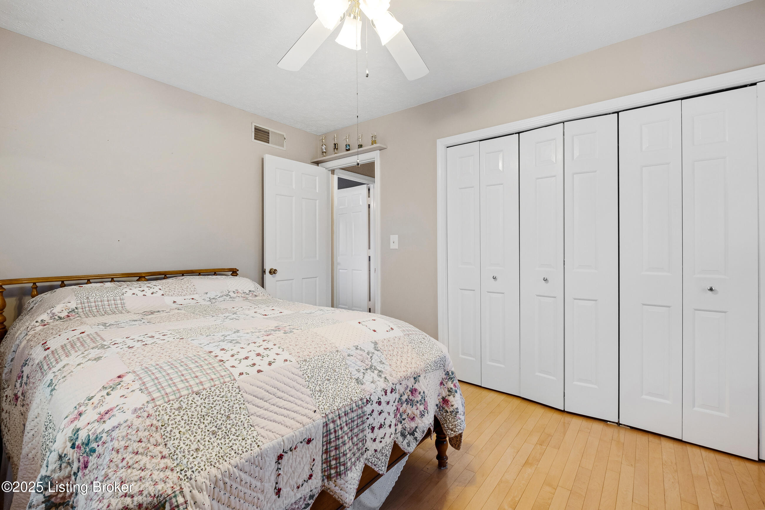 200 Castlerock Dr, Shepherdsville, Kentucky image 34