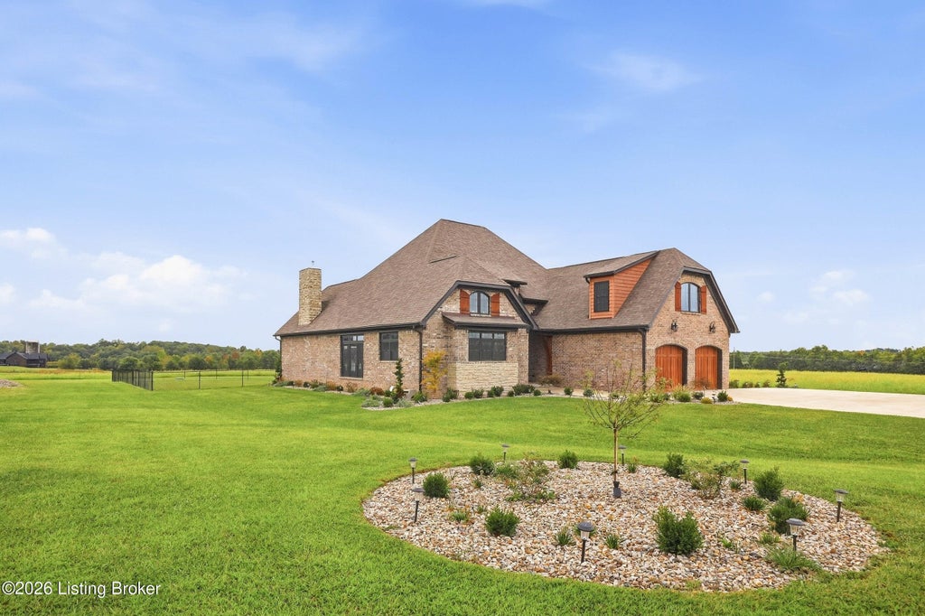 Photo of 197 Longview Dr, Shepherdsville, KY 40165 (MLS # 1729158)
