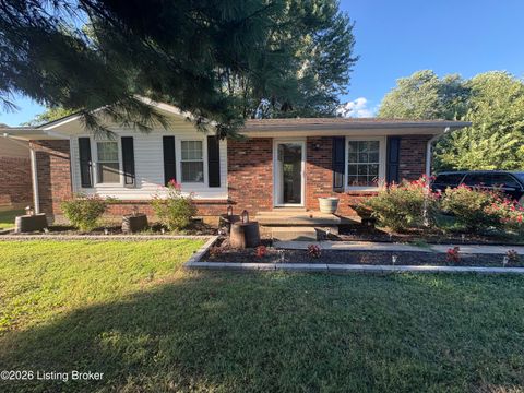 Photo of 132 Fern Lea Cir, Bardstown, KY 40004 (MLS # 1706566)