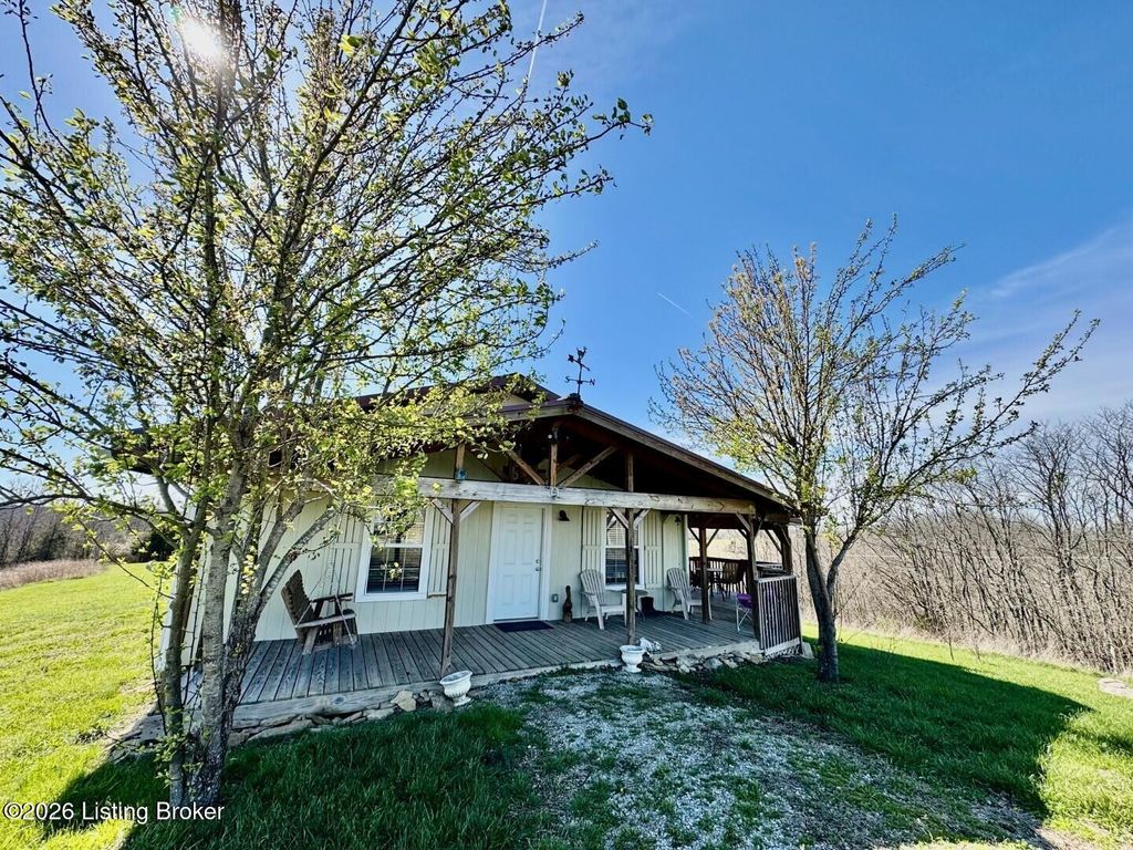 Photo of 2262 Baker Ridge Rd, Willisburg, KY 40078 (MLS # 1712424)