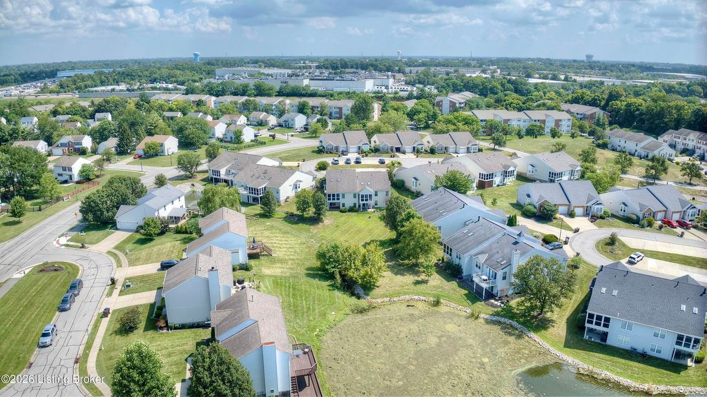 Photo of 8465 Bridle Ct, Florence, KY 41042 (MLS # 1707581)