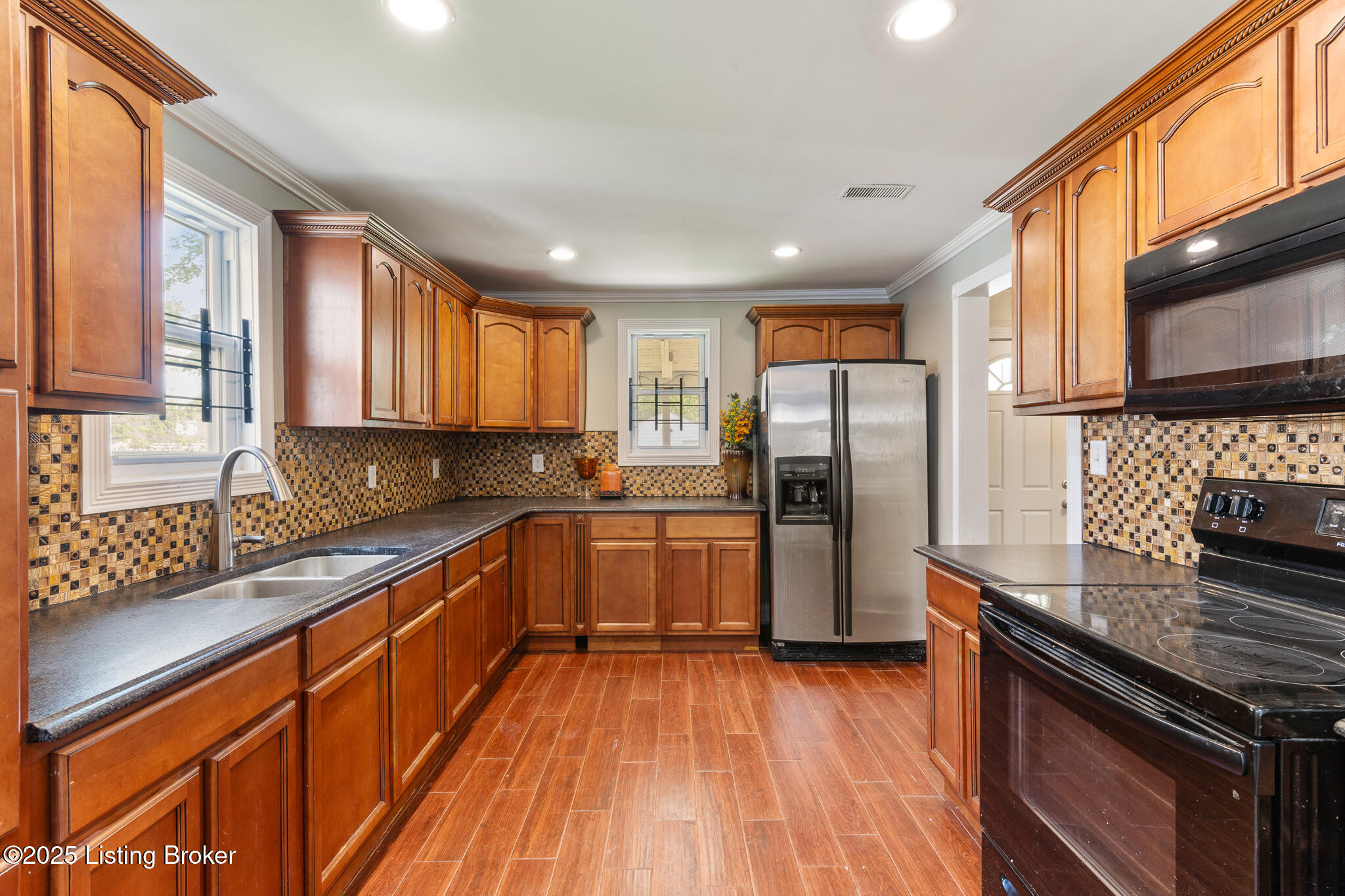 3446 W Jefferson St, Louisville, Kentucky image 5