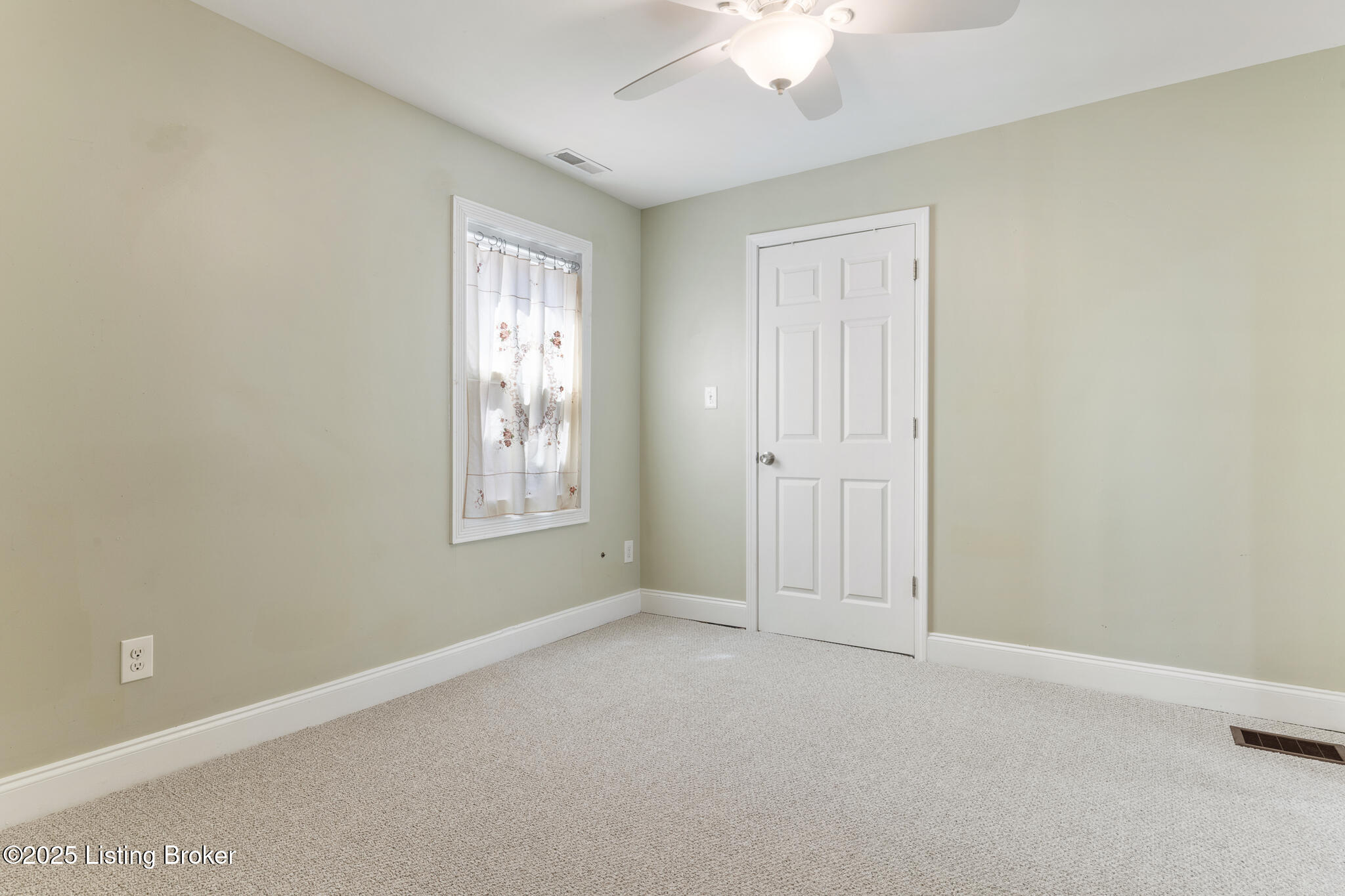 3446 W Jefferson St, Louisville, Kentucky image 24